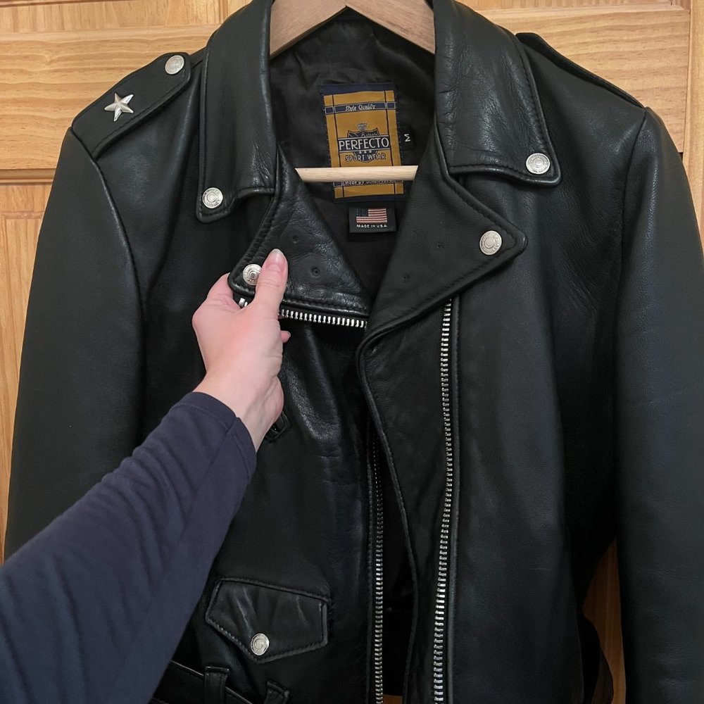Schott NYC Lambskin Leather Women's Cropped Perfecto® Jacket, Size M, Black - Picture 5 of 8